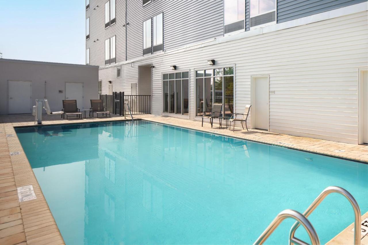 Springhill Suites By Marriott Jacksonville Baymeadows ภายนอก รูปภาพ